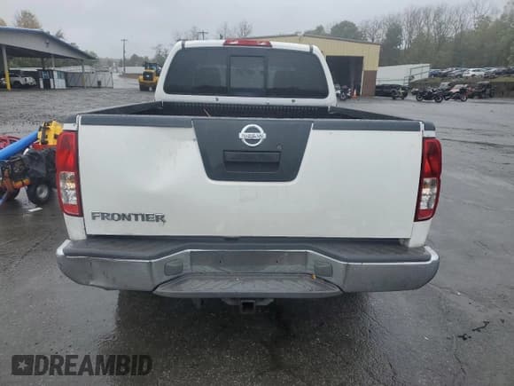 ✅ 2006 Nissan Frontier SE • VIN: 1N6AD06U66C433135 • Лот: 82469525. Опубликован ранее на Copart с пробегом 174 112 миль. Бесплатный доступ к архиву аукционных продаж из США и подробный отчёт об истории автомобиля на DreamBid. Изображение 6.