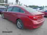 2015 Hyundai Sonata SE with VIN 5NPE24AF5FH038622, listed as a IAAI auction lot 43166994 with 106,119 mi miles and . Bid and sale history available at DreamBid. Image 3.