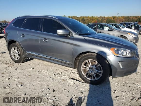 ✅ 2016 Volvo XC60 T5 Drive-E Premier • VIN: YV440MDK4G2858040 • Lot: 91281865. Listed on Copart with 56,152 mi. Free auction sales archive from the USA and detailed vehicle history report at DreamBid. Image 4.