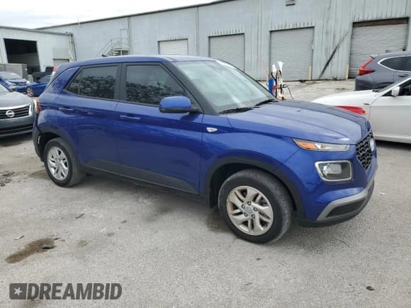 ✅ 2021 Hyundai Venue SE • VIN: KMHRB8A35MU118855 • Lot: 82691654. Listed on Copart with 8,130 mi. Free auction sales archive from the USA and detailed vehicle history report at DreamBid. Image 4.
