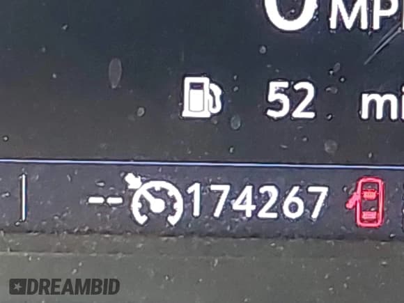 ✅ 2019 Chevrolet Silverado 1500 LT • VIN: 1GCPYDEK9KZ387882 • Lot: 41156154. Wystawiony na IAAI z przebiegiem 174 267 mil. Bezpłatny archiwum sprzedaży aukcyjnych z USA i szczegółowy raport historii pojazdu na DreamBid. Zdjęcie 15.