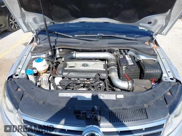 ✅ 2013 Volkswagen CC R-Line • VIN: WVWBP7AN4DE515437 • Lot: 43420145. Listed on IAAI with 101,522 mi. Free auction sales archive from the USA and detailed vehicle history report at DreamBid. Image 10.