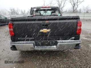 ✅ 2015 Chevrolet Silverado 1500 LS • VIN: 1GCVKPEC4FZ378032 • Лот: 80846023. Опубликован ранее на Copart с пробегом Не указан. Бесплатный доступ к архиву аукционных продаж из США и подробный отчёт об истории автомобиля на DreamBid. Изображение 6.