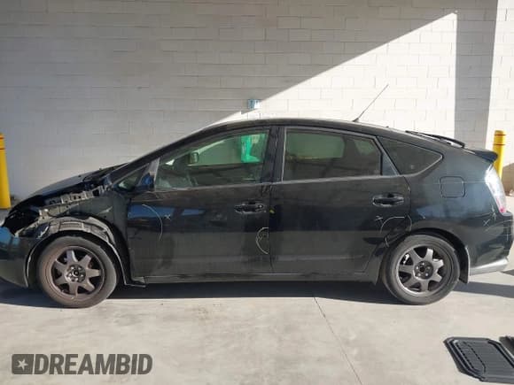 ✅ 2008 Toyota Prius • VIN: JTDKB20U587698965 • Лот: 43208713. Опубликован ранее на IAAI с пробегом 170 016 миль. Бесплатный доступ к архиву аукционных продаж из США и подробный отчёт об истории автомобиля на DreamBid. Изображение 15.