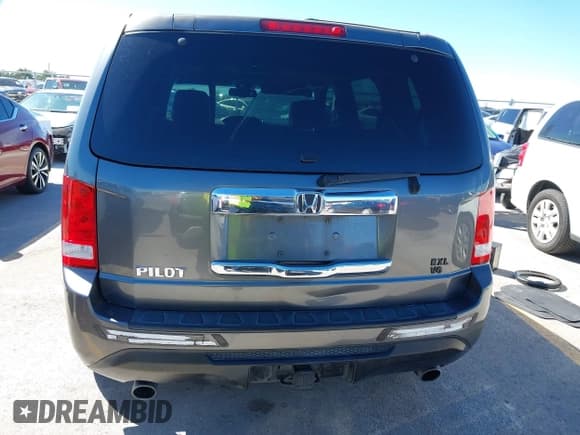 ✅ 2012 Honda Pilot EX-L • VIN: 5FNYF3H62CB022552 • Lot: 43556702. Listed on IAAI with 213,233 mi. Free auction sales archive from the USA and detailed vehicle history report at DreamBid. Image 16.