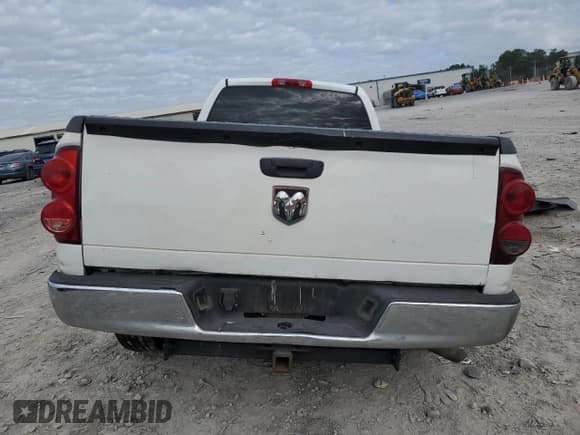 ✅ 2008 Dodge 1500 SLT • VIN: 1D7HA18N88J197100 • Лот: 72083795. Опубликован ранее на Copart с пробегом 251 722 миль. Бесплатный доступ к архиву аукционных продаж из США и подробный отчёт об истории автомобиля на DreamBid. Изображение 6.