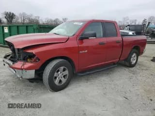 ✅ 2009 Dodge 1500 SLT • VIN: 1D3HB18P69S749642 • Lot: 44343995. Wystawiony na Copart z przebiegiem 142 390 mil. Bezpłatny archiwum sprzedaży aukcyjnych z USA i szczegółowy raport historii pojazdu na DreamBid. Zdjęcie 1.