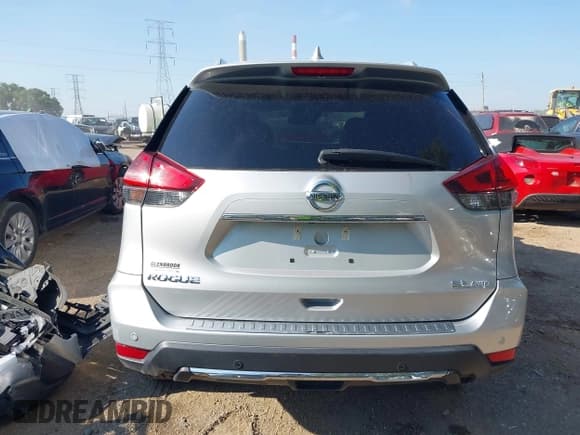 ✅ 2020 Nissan Rogue SL • VIN: 5N1AT2MV6LC761918 • Lot: 42930709. Listed on IAAI with 48,777 mi. Free auction sales archive from the USA and detailed vehicle history report at DreamBid. Image 17.