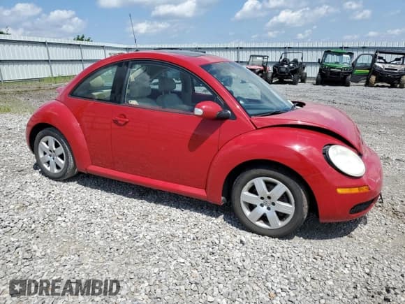 ✅ 2007 Volkswagen Beetle • VIN: 3VWRW31C87M507118 • Lot: 56929865. Listed on Copart with 130,196 mi. Free auction sales archive from the USA and detailed vehicle history report at DreamBid. Image 4.