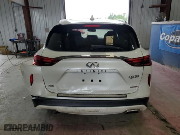 ✅ 2020 Infiniti QX50 Luxe • VIN: 3PCAJ5M35LF109871 • Lot: 62479765. Listed on Copart with 55,723 mi. Free auction sales archive from the USA and detailed vehicle history report at DreamBid. Image 6.