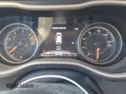 ✅ 2016 Jeep Cherokee Limited • VIN: 1C4PJMDB0GW151409 • Lot: 43711984. Wystawiony na IAAI z przebiegiem 227 545 mil. Bezpłatny archiwum sprzedaży aukcyjnych z USA i szczegółowy raport historii pojazdu na DreamBid. Zdjęcie 7.