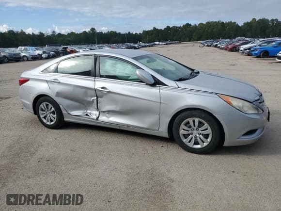 ✅ 2011 Hyundai Sonata GLS • VIN: 5NPEB4AC7BH219723 • Lot: 74048434. Listed on Copart with 140,795 mi. Free auction sales archive from the USA and detailed vehicle history report at DreamBid. Image 4.