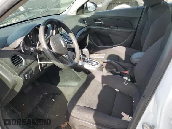 ✅ 2015 Chevrolet Cruze LT • VIN: 1G1PC5SB8F7162288 • Lot: 41953883. Listed on Copart with 110,285 mi. Free auction sales archive from the USA and detailed vehicle history report at DreamBid. Image 7.