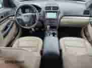 2018 Ford Explorer XLT z VIN 1FM5K7D82JGC62891, wystawiony jako Copart lot #85297175 z przebiegiem 140 079 mil mil oraz Szkoda całkowita • Salvage title. Historia ofert i sprzedaży dostępna na DreamBid. Obrazek 8.