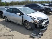 ✅ 2017 Chevrolet Cruze LS • VIN: 1G1BC5SM5H7165583 • Lot: 46717483. Listed on Copart with 152,247 mi. Free auction sales archive from the USA and detailed vehicle history report at DreamBid. Image 4.