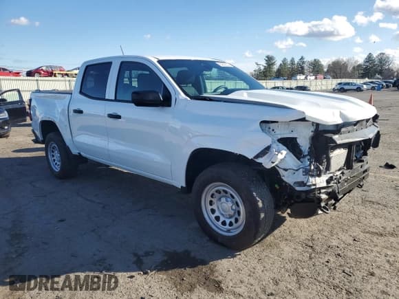 ✅ 2024 Chevrolet Colorado 4WD Work Truck • VIN: 1GCGTBEC2R1104825 • Лот: 82832594. Опубликован ранее на Copart с пробегом 1 010 миль. Бесплатный доступ к архиву аукционных продаж из США и подробный отчёт об истории автомобиля на DreamBid. Изображение 4.