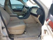 ✅ 2005 Lincoln Aviator • VIN: 5LMEU68H35ZJ24556 • Lot: 42821077. Listed on IAAI with 153,506 mi. Free auction sales archive from the USA and detailed vehicle history report at DreamBid. Image 5.