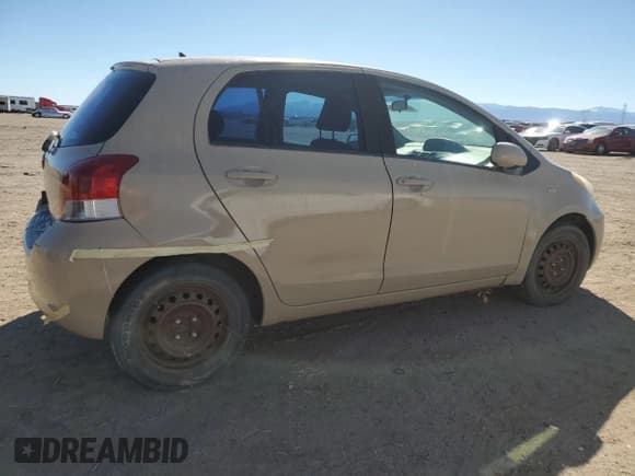 ✅ 2009 Toyota Yaris • VIN: JTDKT903095261501 • Lot: 82616345. Listed on Copart with 183,491 mi. Free auction sales archive from the USA and detailed vehicle history report at DreamBid. Image 3.