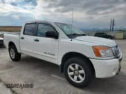 ✅ 2011 Nissan Titan SV • VIN: 1N6BA0EC9BN303452 • Lot: 82271025. Wystawiony na Copart z przebiegiem 193 983 mil. Bezpłatny archiwum sprzedaży aukcyjnych z USA i szczegółowy raport historii pojazdu na DreamBid. Zdjęcie 4.