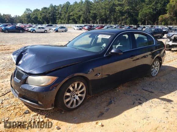 ✅ 2006 BMW 3 Series 330i • VIN: WBAVB33516KS32206 • Lot: 89664025. Listed on Copart with 192,344 mi. Free auction sales archive from the USA and detailed vehicle history report at DreamBid. Image 1.