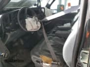 ✅ 2001 GMC Sierra 1500HD SLT • VIN: 1GTGK13U81F150529 • Lot: 52919065. Wystawiony na Copart z przebiegiem Nie podano. Bezpłatny archiwum sprzedaży aukcyjnych z USA i szczegółowy raport historii pojazdu na DreamBid. Zdjęcie 7.