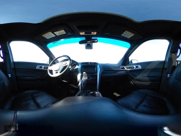 ✅ 2015 Ford Explorer Limited • VIN: 1FM5K8F85FGA59939 • Lot: 41547997. Wystawiony na IAAI z przebiegiem 174 066 mil. Bezpłatny archiwum sprzedaży aukcyjnych z USA i szczegółowy raport historii pojazdu na DreamBid. Zdjęcie 19.