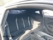 ✅ 2019 Chevrolet Camaro 1SS • VIN: 1G1FE1R70K0119793 • Lot: 40948144. Wystawiony na IAAI z przebiegiem 109 201 mil. Bezpłatny archiwum sprzedaży aukcyjnych z USA i szczegółowy raport historii pojazdu na DreamBid. Zdjęcie 8.