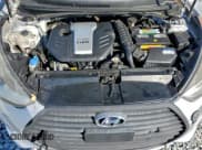 ✅ 2016 Hyundai Veloster Turbo Rally Edition • VIN: KMHTC6AE6GU287229 • Лот: 95310085. Опубликован ранее на Copart с пробегом 172 061 миль. Бесплатный доступ к архиву аукционных продаж из США и подробный отчёт об истории автомобиля на DreamBid. Изображение 11.