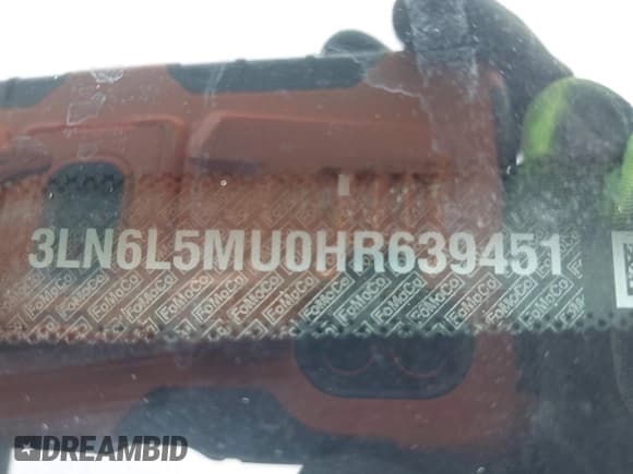 ✅ 2017 Lincoln MKZ Hybrid Reserve • VIN: 3LN6L5MU0HR639451 • Lot: 42744163. Listed on IAAI with 117,732 mi. Free auction sales archive from the USA and detailed vehicle history report at DreamBid. Image 9.