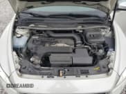 ✅ 2011 Volvo C30 • VIN: YV1672MK2B2209240 • Лот: 81960985. Опубликован ранее на Copart с пробегом 105 998 миль. Бесплатный доступ к архиву аукционных продаж из США и подробный отчёт об истории автомобиля на DreamBid. Изображение 11.