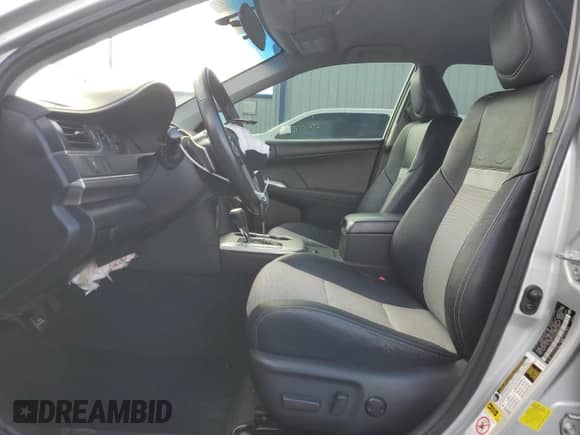 2012 Toyota Camry SE с VIN 4T1BF1FK9CU032427, выставлен на аукционе Copart как лот 87130155 с пробегом 309 212 миль миль и Списание • Salvage title. История ставок и продаж доступна на DreamBid. Изображение 7.