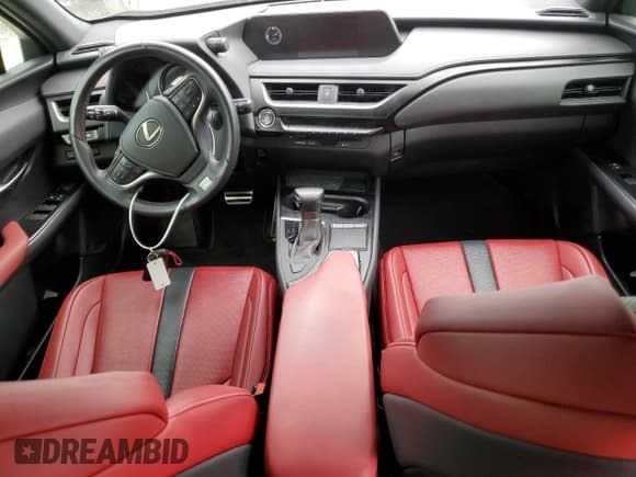 ✅ 2021 Lexus UX 200 F Sport • VIN: JTHE3JBHXM2033103 • Lot: 51348374. Wystawiony na Copart z przebiegiem 29 325 mil. Bezpłatny archiwum sprzedaży aukcyjnych z USA i szczegółowy raport historii pojazdu na DreamBid. Zdjęcie 8.