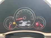 ✅ 2014 Volkswagen Beetle 2.5L • VIN: 3VWJX7ATXEM614430 • Lot: 92179165. Wystawiony na Copart z przebiegiem 169 965 mil. Bezpłatny archiwum sprzedaży aukcyjnych z USA i szczegółowy raport historii pojazdu na DreamBid. Zdjęcie 9.