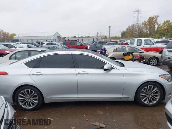 2015 Hyundai Genesis 3.8L with VIN KMHGN4JE7FU033656, listed as a IAAI auction lot 43529132 with 120,825 mi miles and . Bid and sale history available at DreamBid. Image 13.