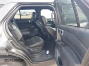 ✅ 2020 Ford Explorer XLT • VIN: 1FMSK7DH3LGA67680 • Lot: 41793104. Wystawiony na IAAI z przebiegiem 57 409 mil. Bezpłatny archiwum sprzedaży aukcyjnych z USA i szczegółowy raport historii pojazdu na DreamBid. Zdjęcie 8.