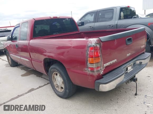 ✅ 2004 GMC Sierra 1500 SLE • VIN: 1GTEC19T74Z333393 • Лот: 43550748. Опубликован ранее на IAAI с пробегом 303 830 миль. Бесплатный доступ к архиву аукционных продаж из США и подробный отчёт об истории автомобиля на DreamBid. Изображение 3.