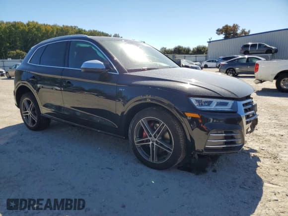 ✅ 2018 Audi SQ5 Premium Plus • VIN: WA1A4AFY0J2071582 • Lot: 87190185. Listed on Copart with 104,008 mi. Free auction sales archive from the USA and detailed vehicle history report at DreamBid. Image 4.