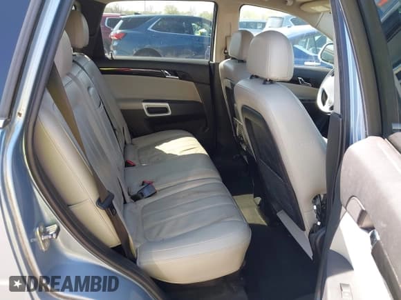 ✅ 2014 Chevrolet Captiva Sport LTZ • VIN: 3GNAL4EK5ES590829 • Lot: 41985281. Wystawiony na IAAI z przebiegiem Nie podano. Bezpłatny archiwum sprzedaży aukcyjnych z USA i szczegółowy raport historii pojazdu na DreamBid. Zdjęcie 8.