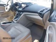 ✅ 2013 Ford C-Max SEL • VIN: 1FADP5BU2DL502027 • Lot: 41839015. Wystawiony na IAAI z przebiegiem 125 981 mil. Bezpłatny archiwum sprzedaży aukcyjnych z USA i szczegółowy raport historii pojazdu na DreamBid. Zdjęcie 5.