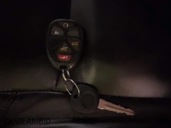 ✅ 2011 Chevrolet Suburban LT • VIN: 1GNSKJE35BR243708 • Лот: 41718525. Опубликован ранее на IAAI с пробегом 216 145 миль. Бесплатный доступ к архиву аукционных продаж из США и подробный отчёт об истории автомобиля на DreamBid. Изображение 11.