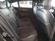 ✅ 2014 BMW 7 Series 750i • VIN: WBAYA8C5XED228381 • Lot: 51273695. Wystawiony na Copart z przebiegiem Nie podano. Bezpłatny archiwum sprzedaży aukcyjnych z USA i szczegółowy raport historii pojazdu na DreamBid. Zdjęcie 10.