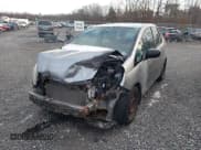 ✅ 2009 Honda Fit • VIN: JHMGE87349S805269 • Лот: 43803812. Опубликован ранее на IAAI с пробегом 237 615 миль. Бесплатный доступ к архиву аукционных продаж из США и подробный отчёт об истории автомобиля на DreamBid. Изображение 6.