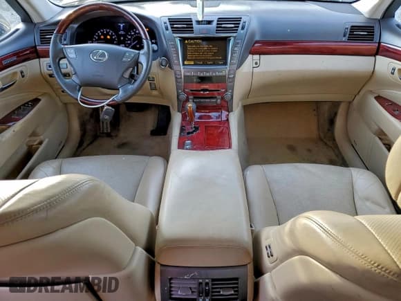 ✅ 2007 Lexus LS 460 • VIN: JTHBL46F975034226 • Lot: 96835355. Listed on Copart with 200,278 mi. Free auction sales archive from the USA and detailed vehicle history report at DreamBid. Image 8.