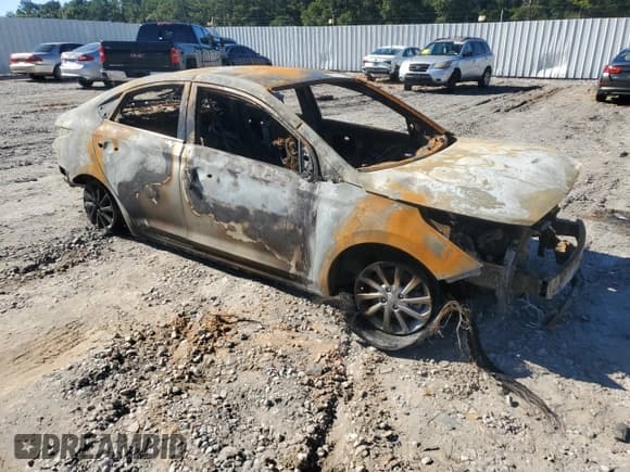 ✅ 2022 Hyundai Accent SEL • VIN: 3KPC24A63NE166173 • Лот: 81561734. Опубликован ранее на Copart с пробегом Не указан. Бесплатный доступ к архиву аукционных продаж из США и подробный отчёт об истории автомобиля на DreamBid. Изображение 4.