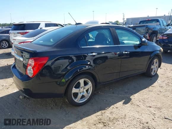 2016 Chevrolet Sonic LTZ with VIN 1G1JE5SB9G4149942, listed as a IAAI auction lot 43598358 with 120,294 mi miles and . Bid and sale history available at DreamBid. Image 4.