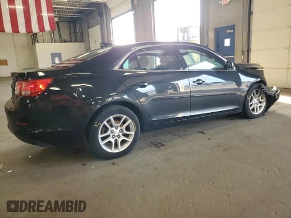 2015 Chevrolet Malibu LT with VIN 1G11C5SL0FF123179, listed as a Copart auction lot 81442105 with 113,317 mi miles and Salvage title. Bid and sale history available at DreamBid. Image 3.