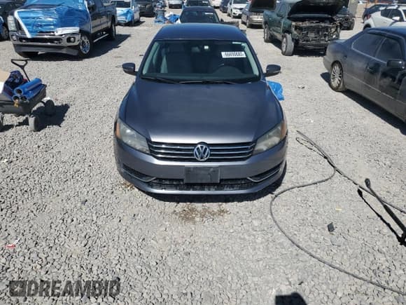 ✅ 2014 Volkswagen Passat Wolfsburg Edition • VIN: 1VWAT7A36EC028742 • Lot: 66690685. Listed on Copart with 152,083 mi. Free auction sales archive from the USA and detailed vehicle history report at DreamBid. Image 5.