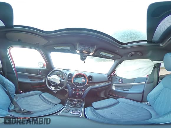 ✅ 2024 MINI Countryman Cooper S • VIN: WMZ53BR08R3R48394 • Lot: 70785384. Listed on Copart with 32,453 mi. Free auction sales archive from the USA and detailed vehicle history report at DreamBid. Image 12.