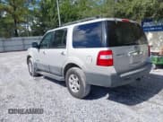 ✅ 2007 Ford Expedition XLT • VIN: 1FMFU15587LA36922 • Лот: 43552112. Опубликован ранее на IAAI с пробегом 170 705 миль. Бесплатный доступ к архиву аукционных продаж из США и подробный отчёт об истории автомобиля на DreamBid. Изображение 3.