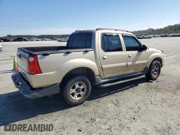✅ 2003 Ford Explorer Sport Trac XLS • VIN: 1FMZU67E43UC07273 • Lot: 85748525. Wystawiony na Copart z przebiegiem 178 143 mil. Bezpłatny archiwum sprzedaży aukcyjnych z USA i szczegółowy raport historii pojazdu na DreamBid. Zdjęcie 3.